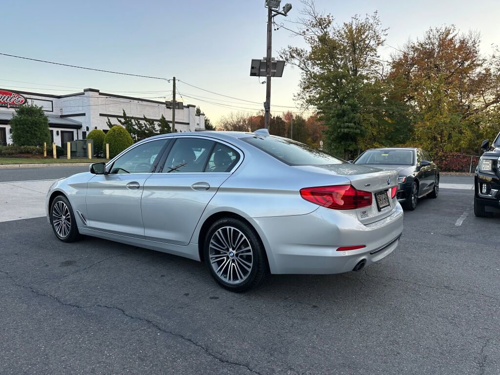 Used 2018 BMW 530i xDrive xDrive image 5