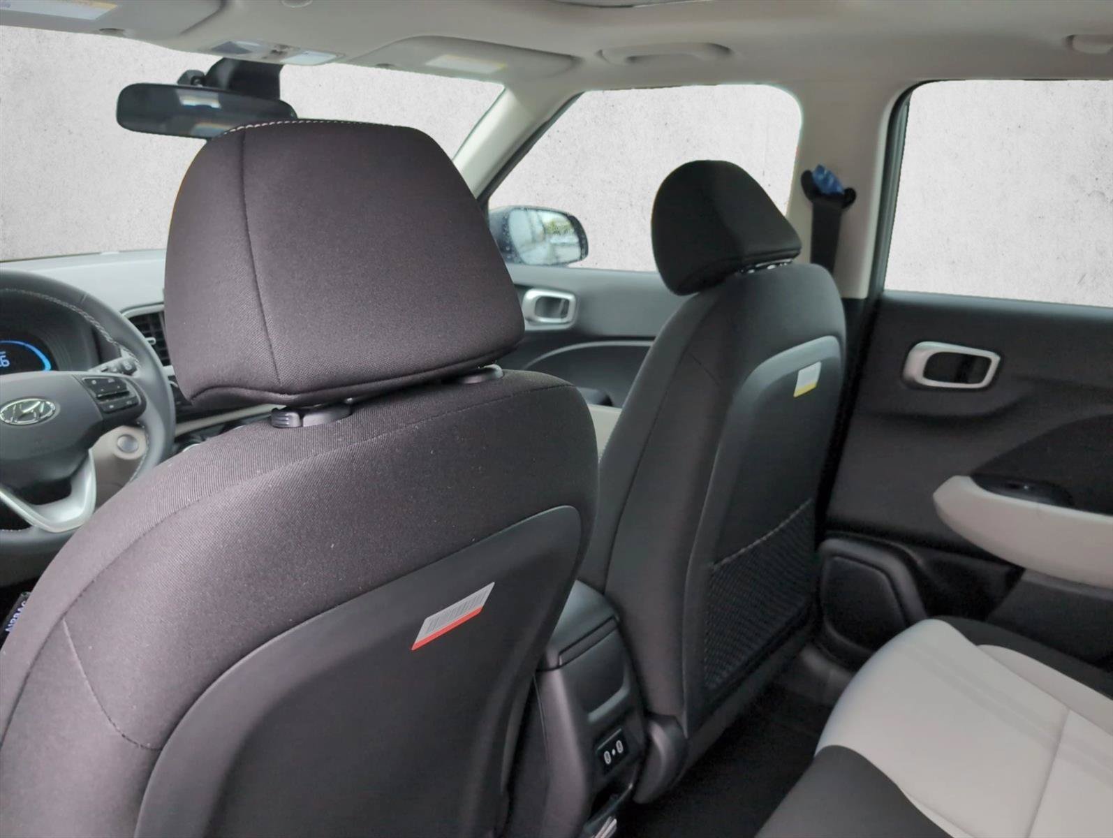 New 2026 Hyundai Venue SEL FWD image 22