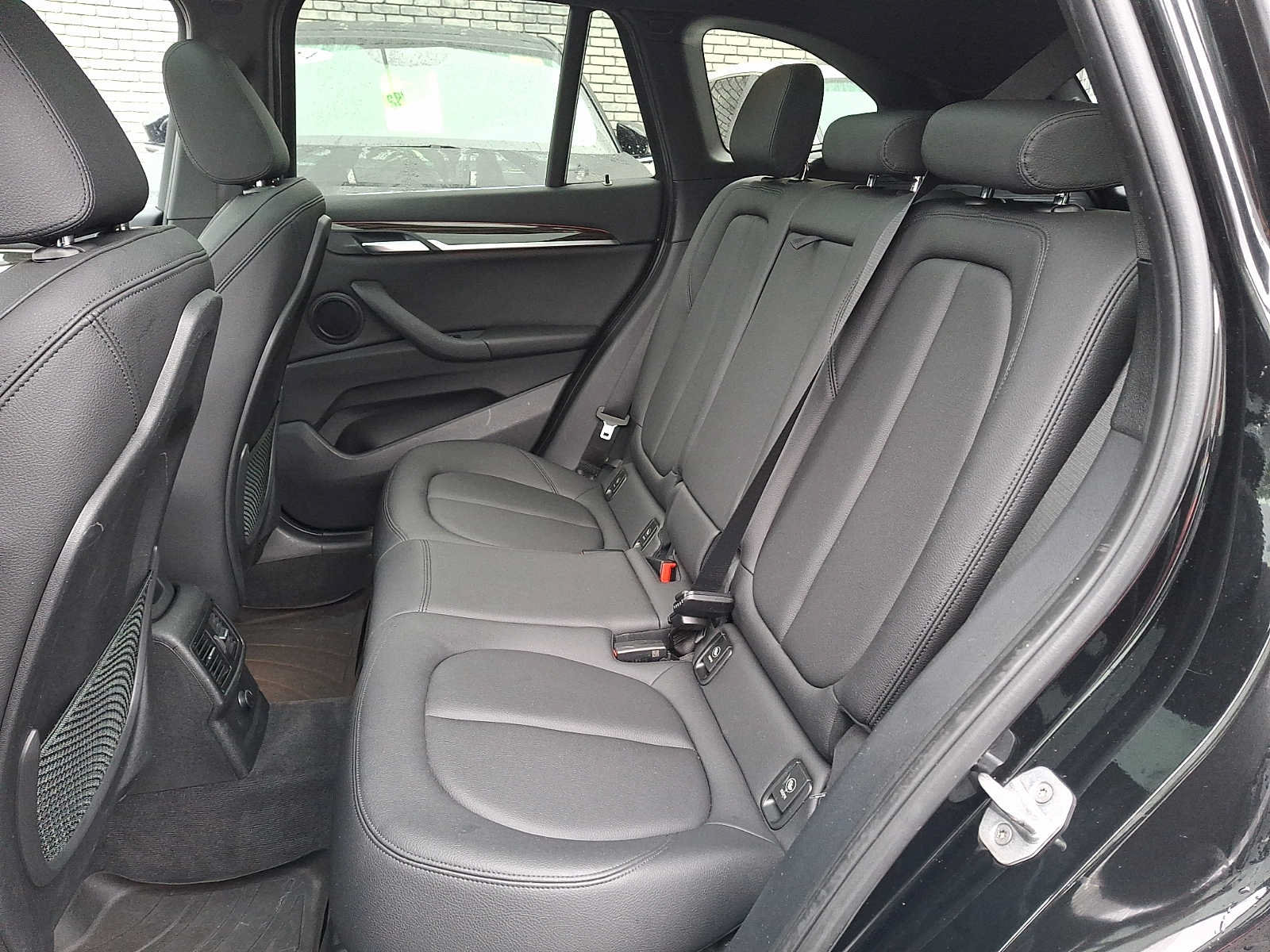 Used 2018 BMW X1 xDrive28i AWD/4WD image 8