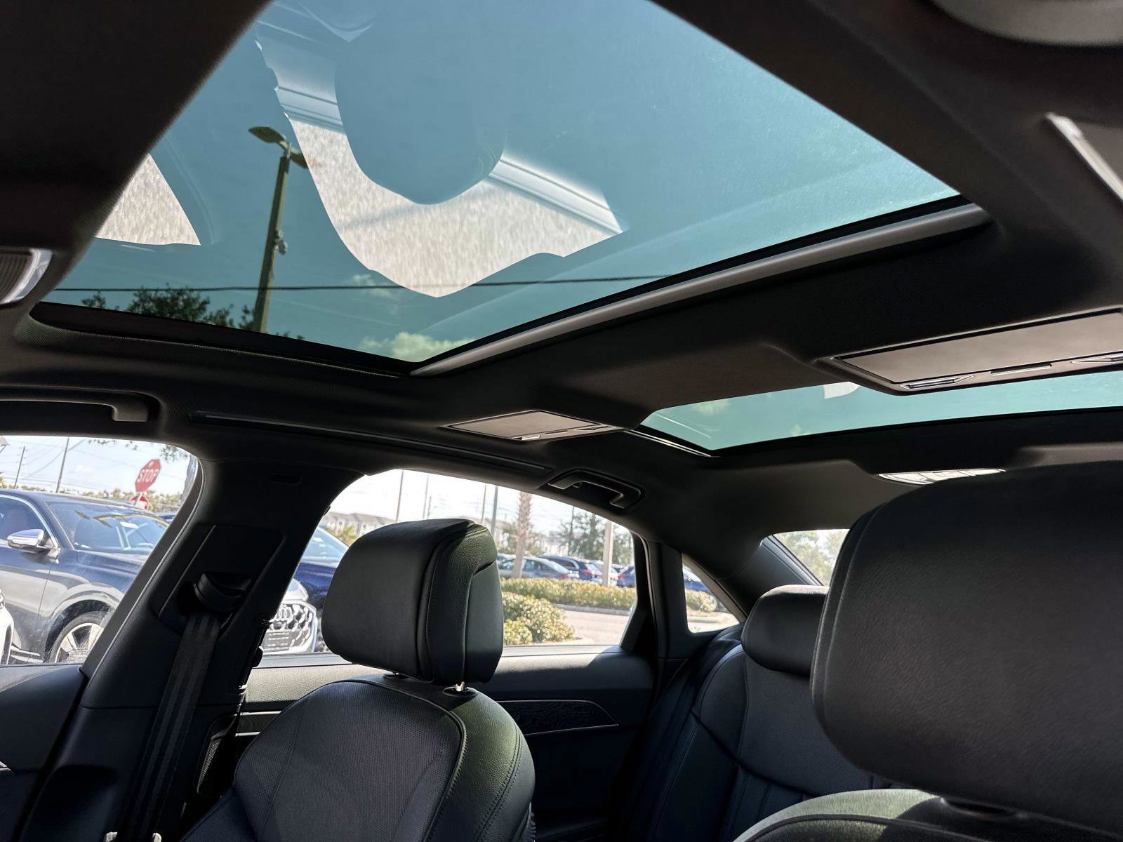 Used 2022 Audi A8 L 3.0T w/ Executive Package image 21