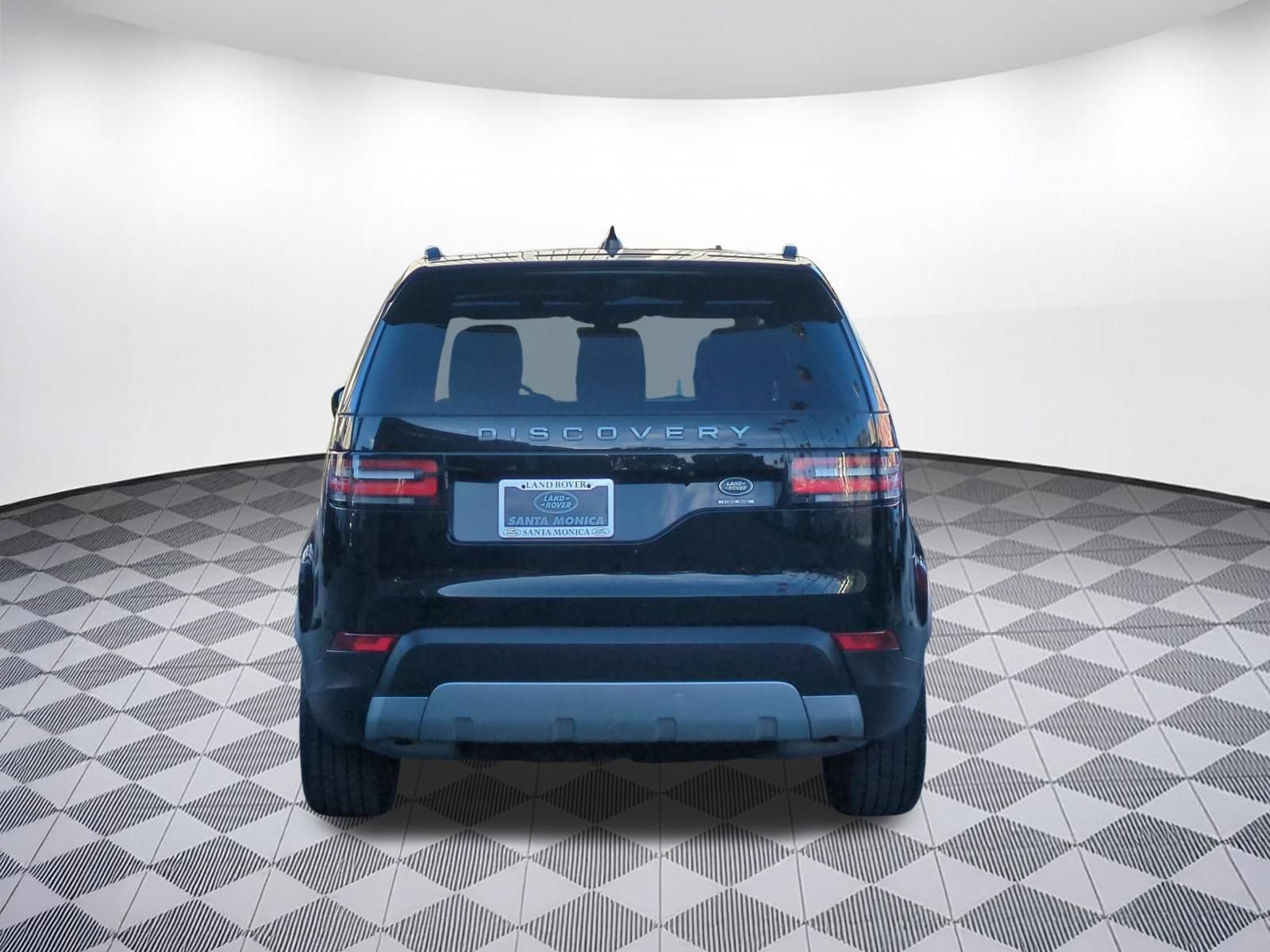 Used 2018 Land Rover Discovery HSE AWD/4WD image 4