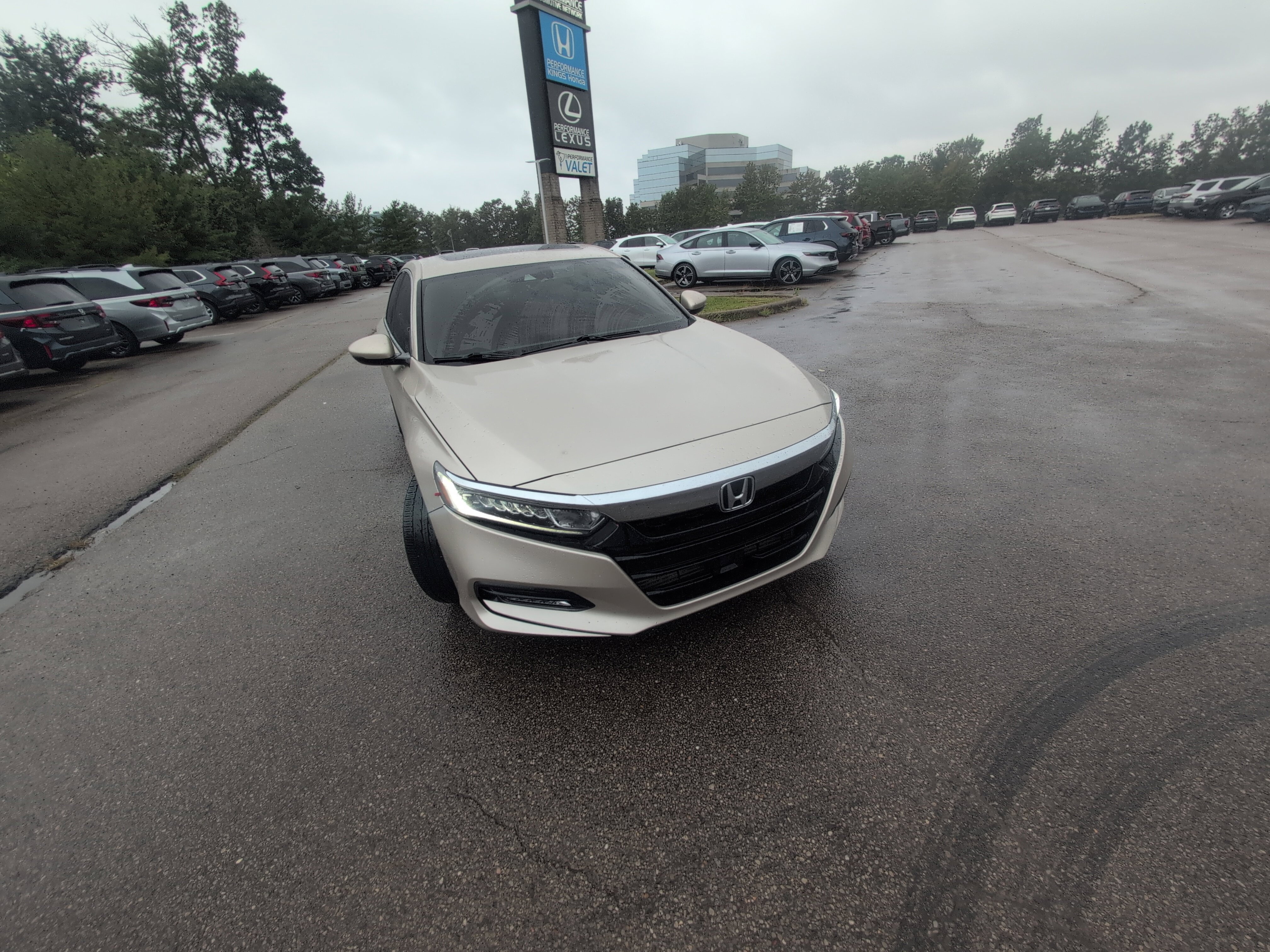 Used 2018 Honda Accord EX-L image 18