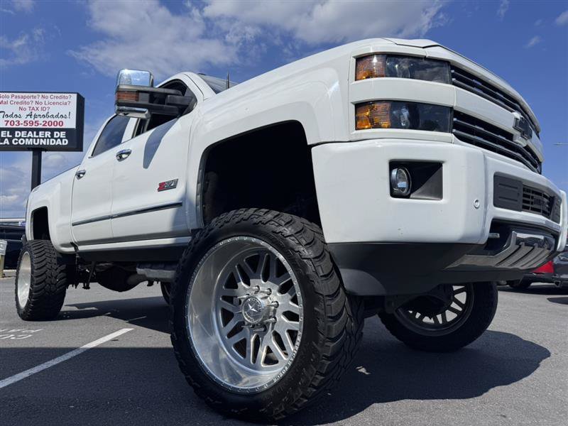 Used 2019 Chevrolet Silverado 2500 LTZ w/ Duramax Plus Package AWD/4WD image 1