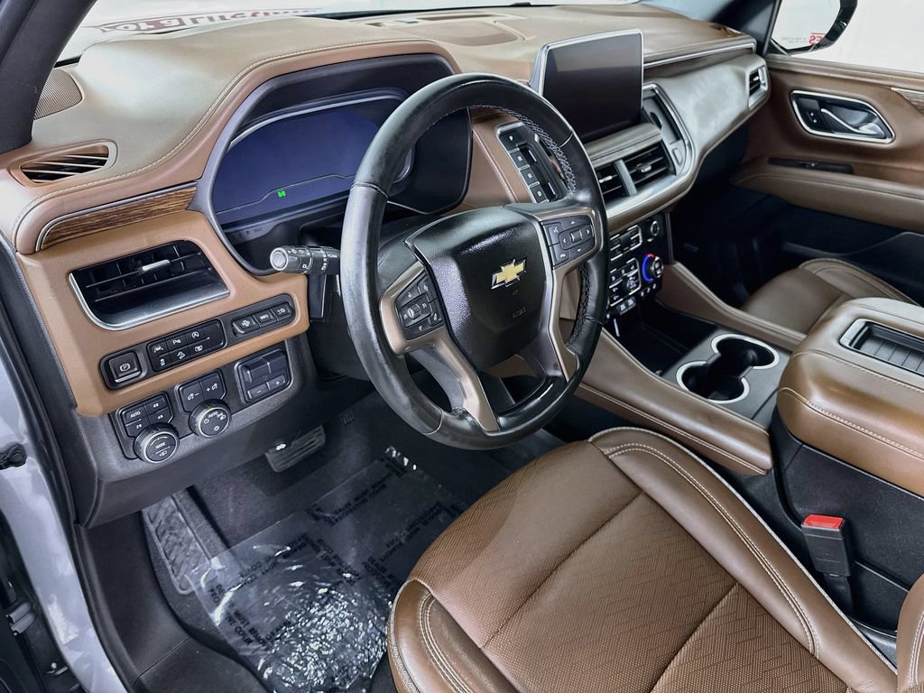 Used 2023 Chevrolet Tahoe High Country AWD/4WD image 18
