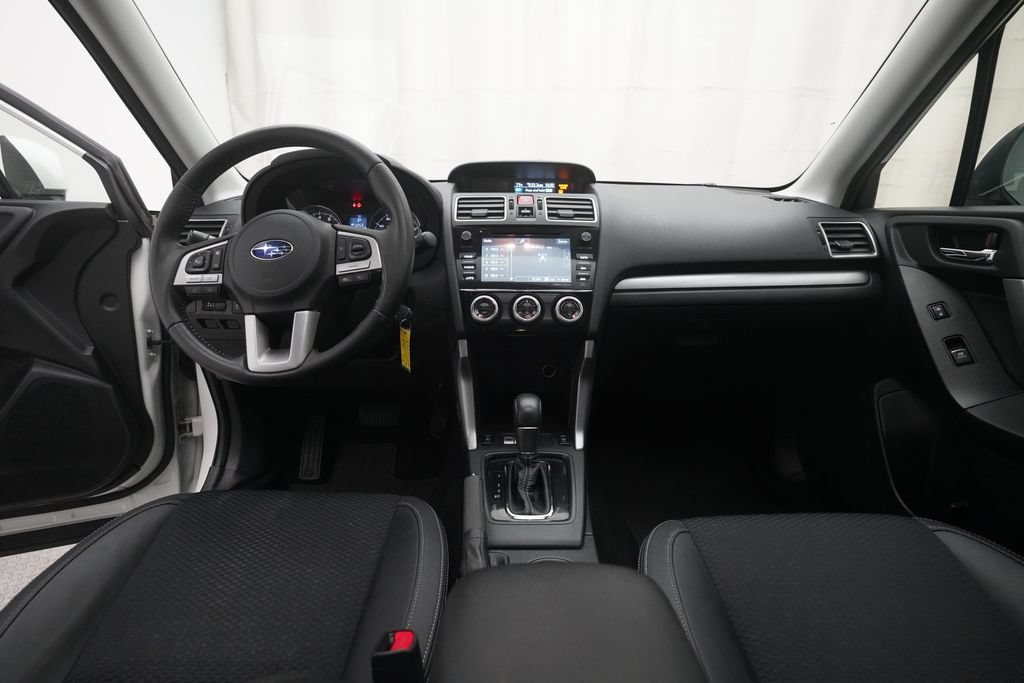 Used 2017 Subaru Forester 2.0XT Premium AWD/4WD image 4