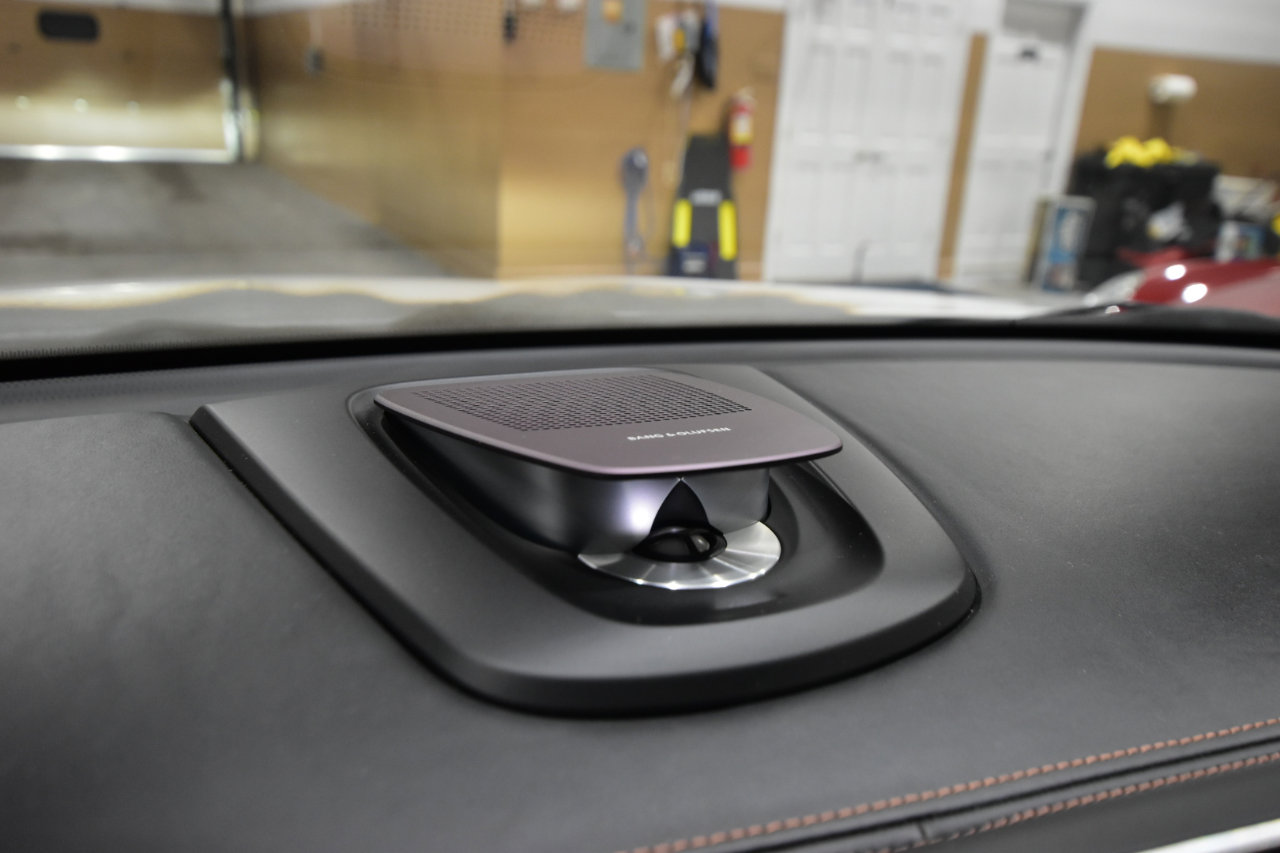 Used 2016 BMW X5 M image 31