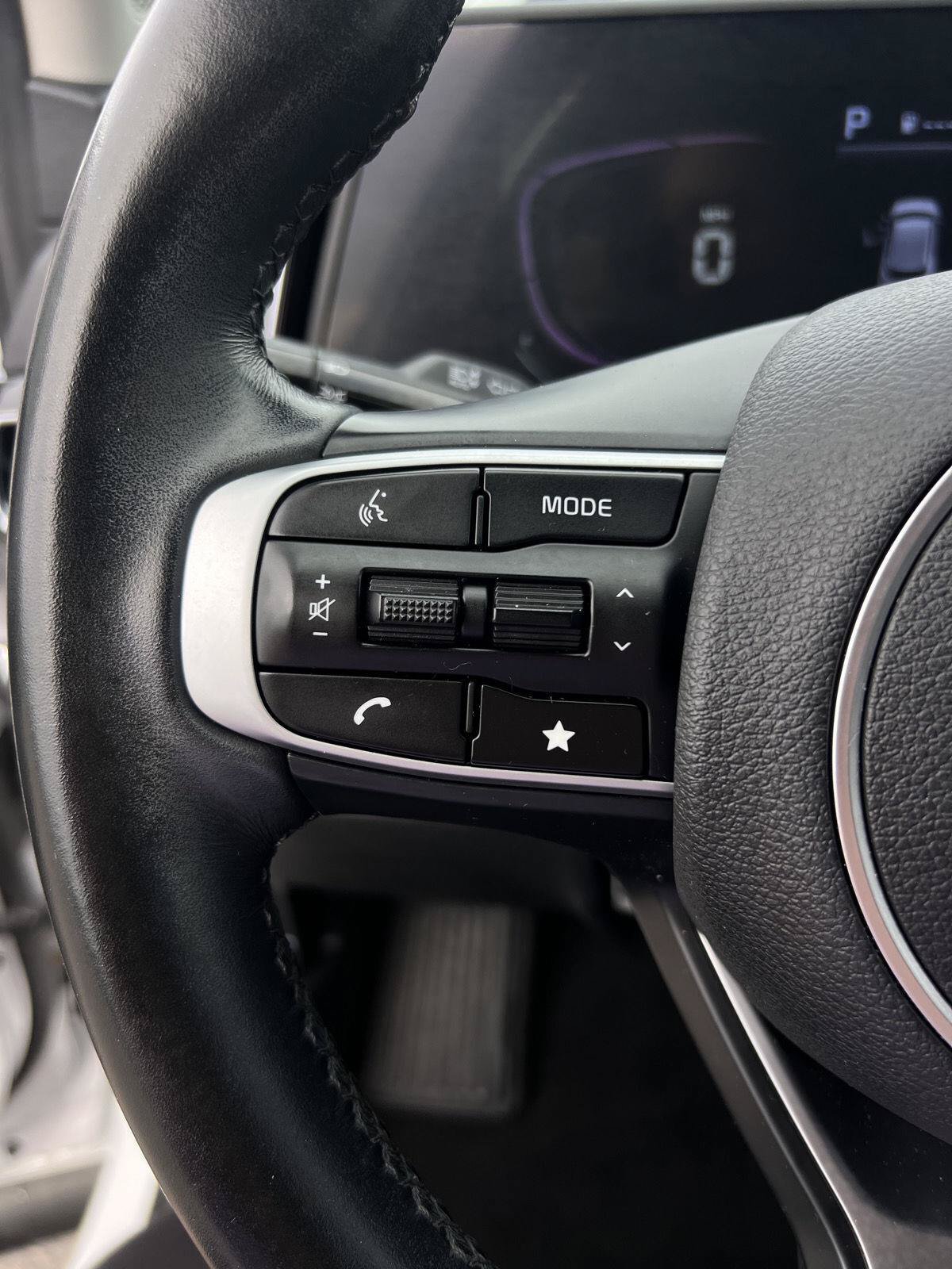 Used 2023 Kia Sportage EX FWD image 24