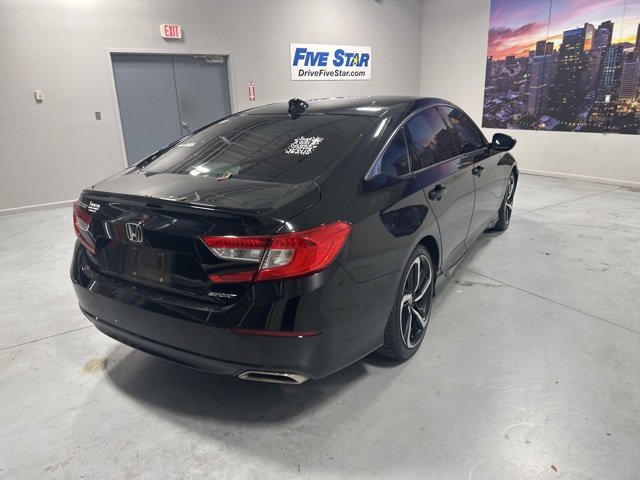 Used 2019 Honda Accord Sport image 4