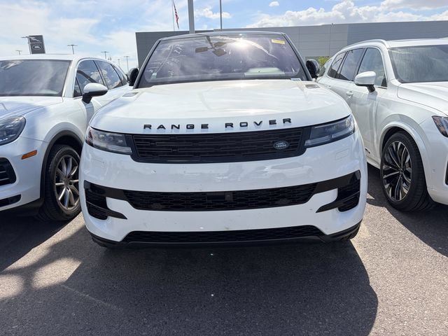 Used 2023 Land Rover Range Rover Sport SE AWD/4WD image 2