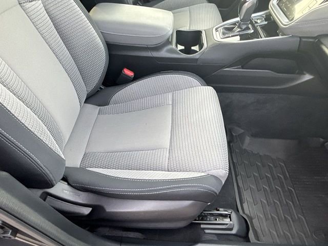 Used 2022 Subaru Outback Premium image 26
