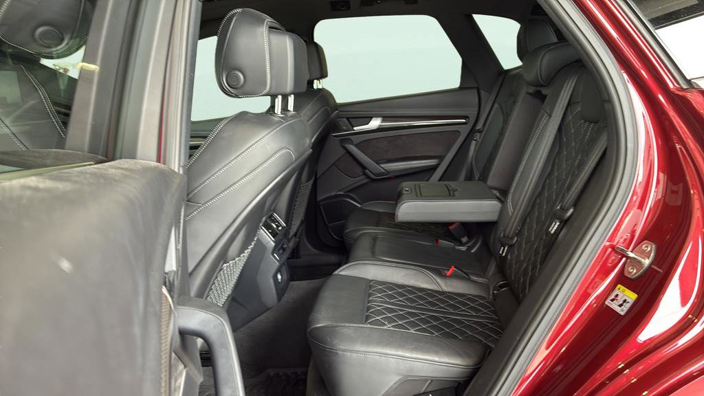 Used 2018 Audi SQ5 Prestige AWD/4WD image 25