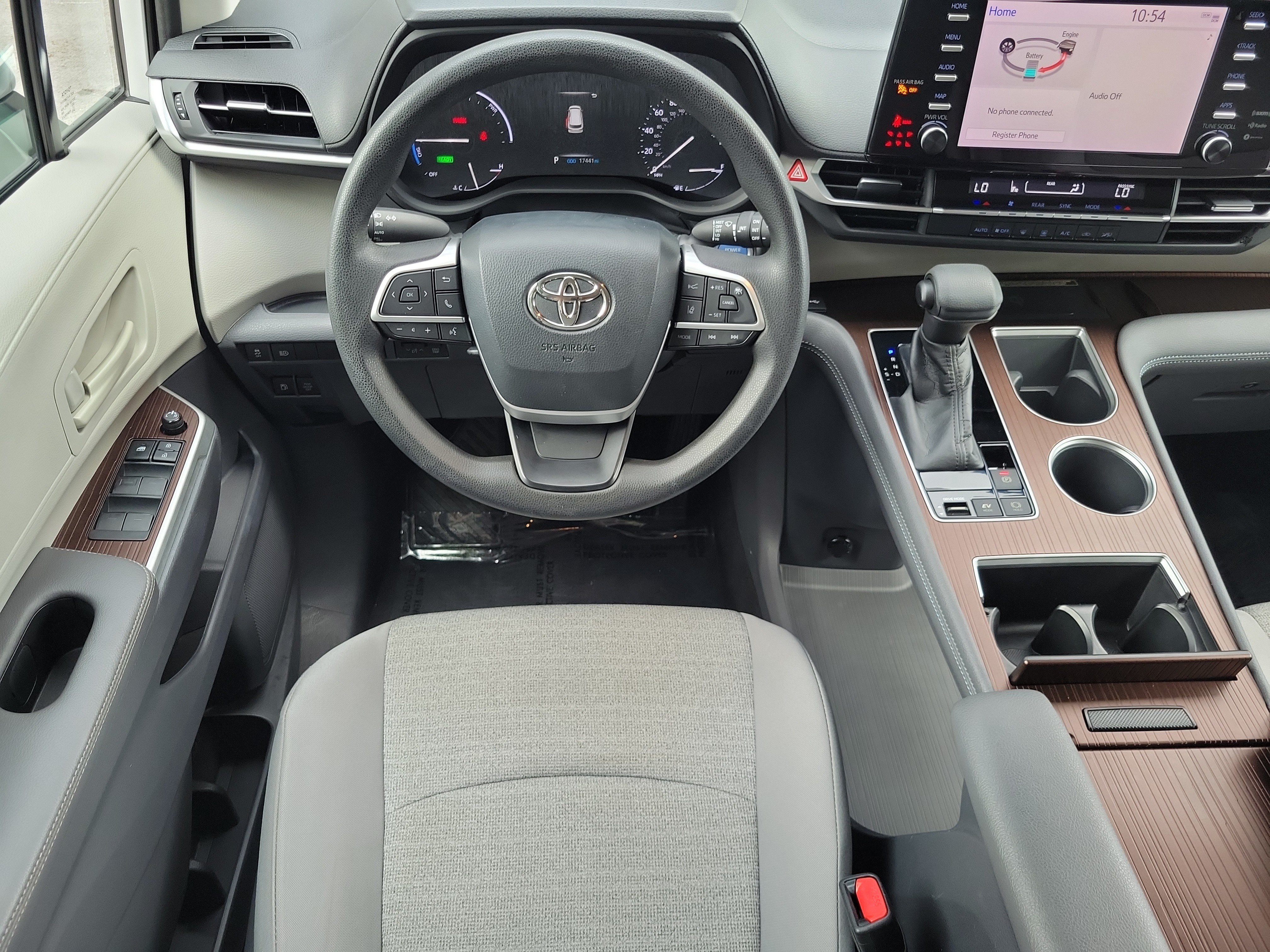 Used 2021 Toyota Sienna LE w/ LE Plus Package FWD image 14