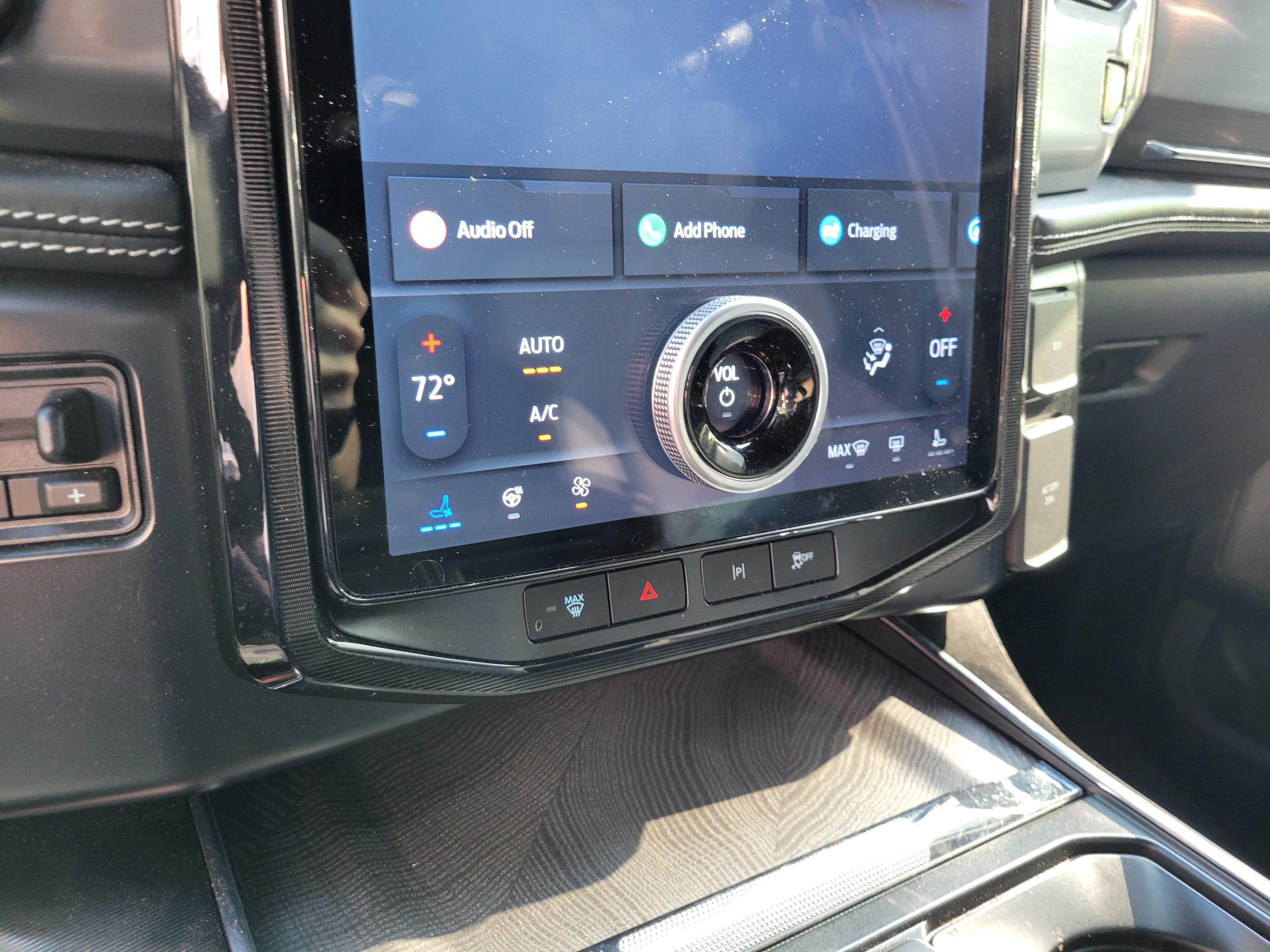 Used 2023 Ford F150 Lightning Platinum AWD/4WD image 18