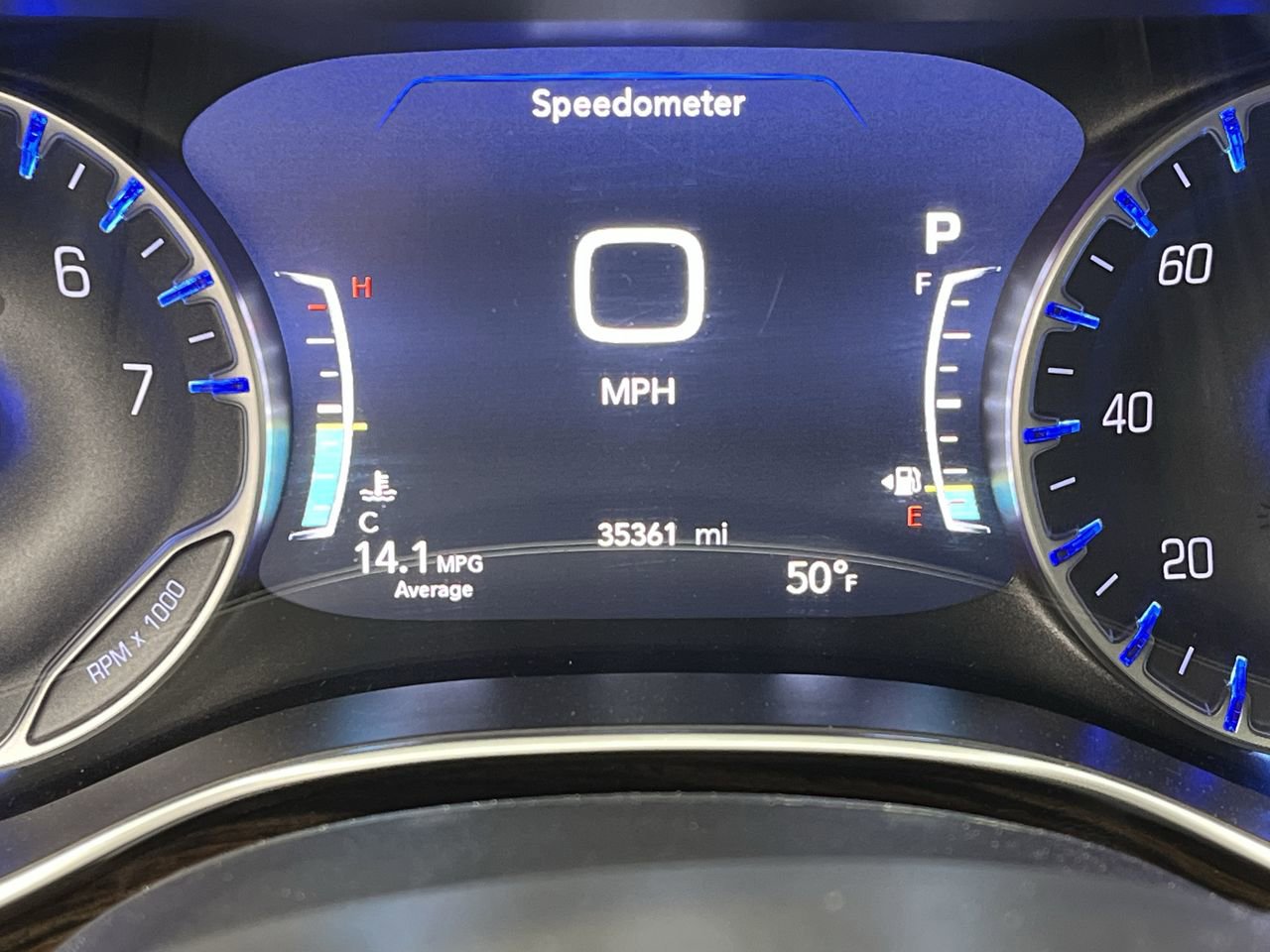 Used 2024 Chrysler Pacifica Limited FWD image 17