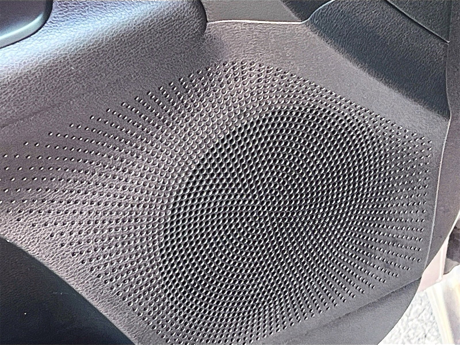 Used 2023 Kia Forte LXS image 18