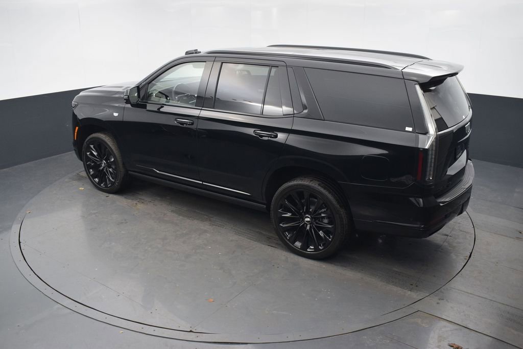Certified 2026 Cadillac Escalade Platinum Sport w/ LPO, ONYX Package image 45