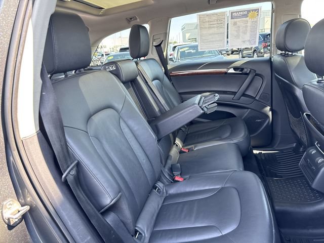 Used 2015 Audi Q7 TDI Premium Plus w/ Premium Plus Package AWD/4WD image 16