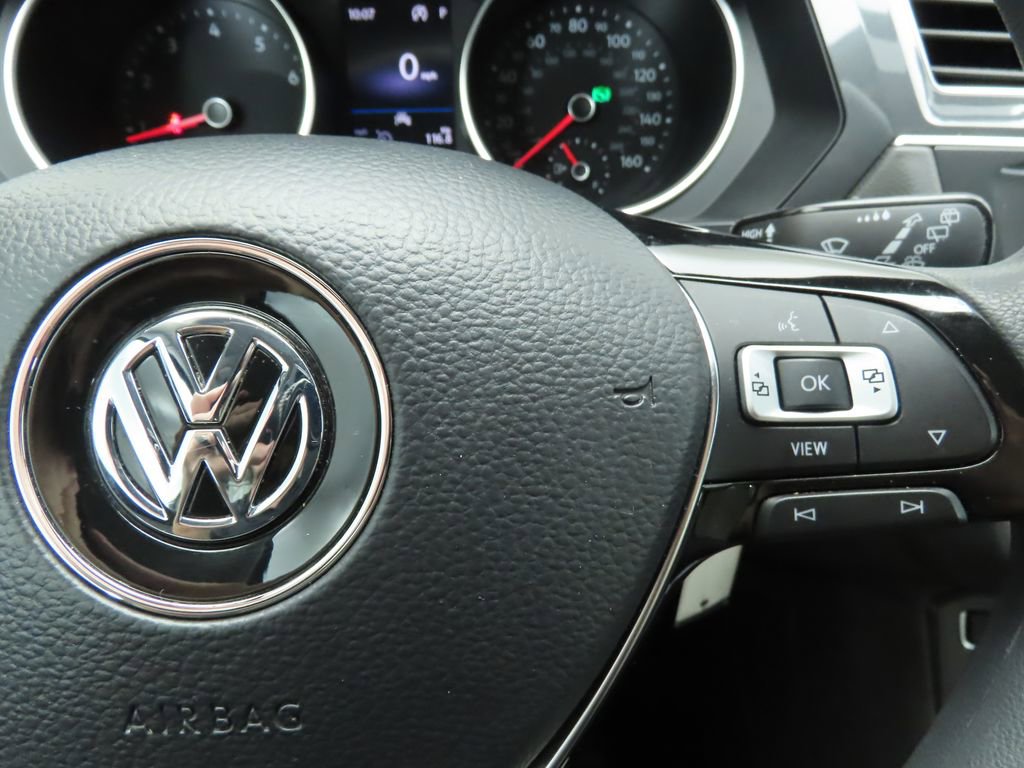 Used 2021 Volkswagen Tiguan S image 12