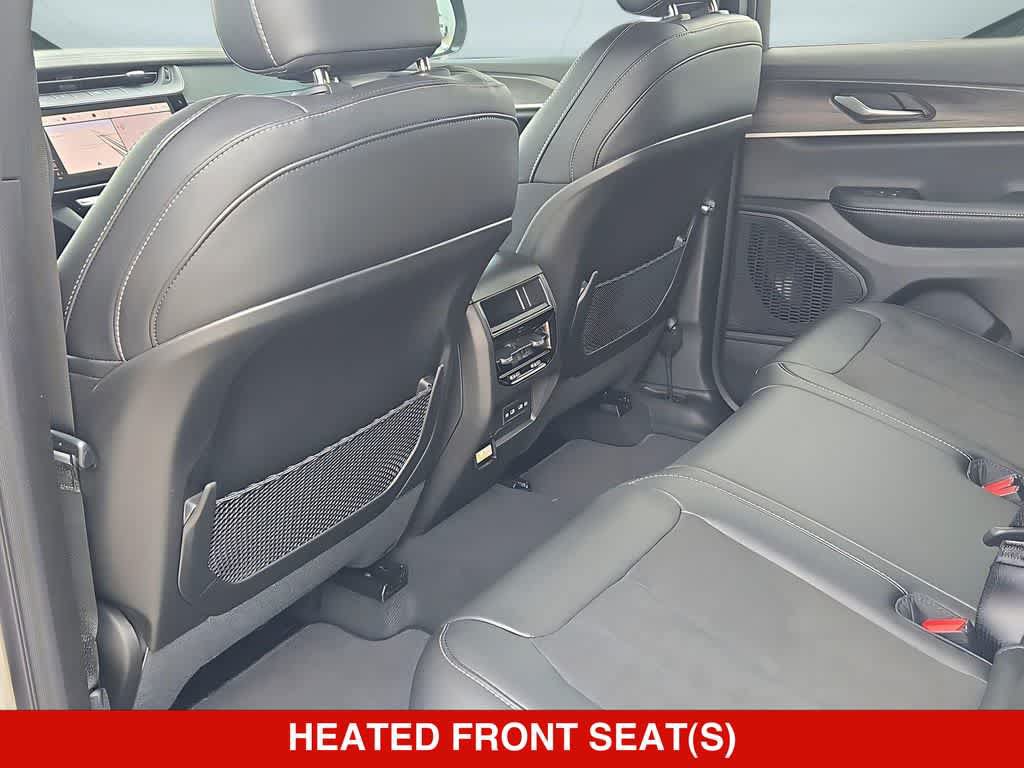New 2026 Jeep Grand Cherokee Altitude AWD/4WD image 20