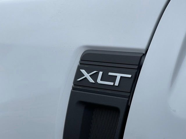 New 2025 Ford Maverick XLT w/ XLT Luxury Package image 6