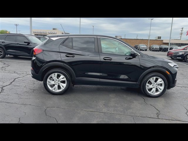 Used 2024 Buick Encore GX Preferred FWD image 9