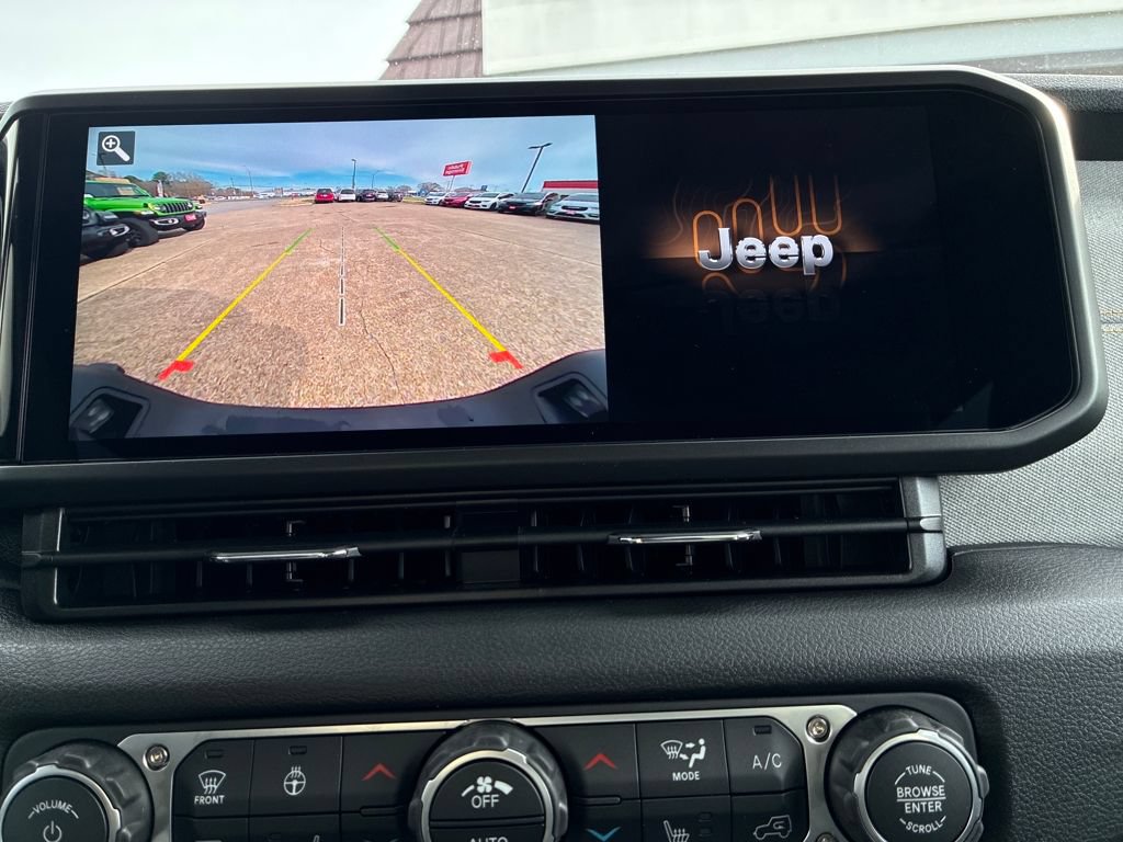 New 2026 Jeep Gladiator Sport AWD/4WD image 22