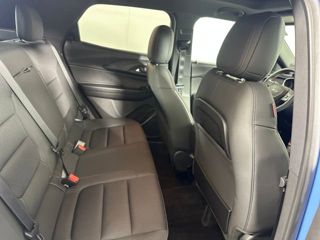 Used 2023 Chevrolet TrailBlazer RS w/ Sun and Liftgate Package image 25