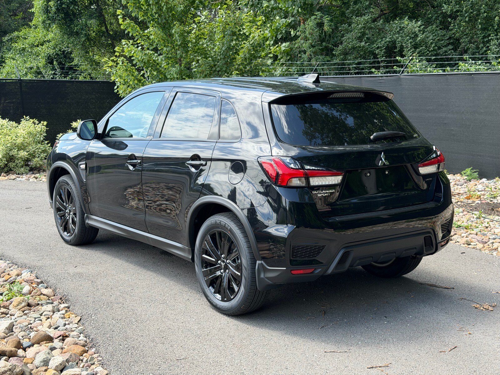 New 2026 Mitsubishi Outlander Sport LE AWD/4WD image 3