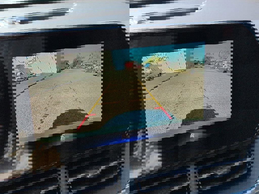 New 2026 Chevrolet Trax RS w/ Sunroof Package image 6