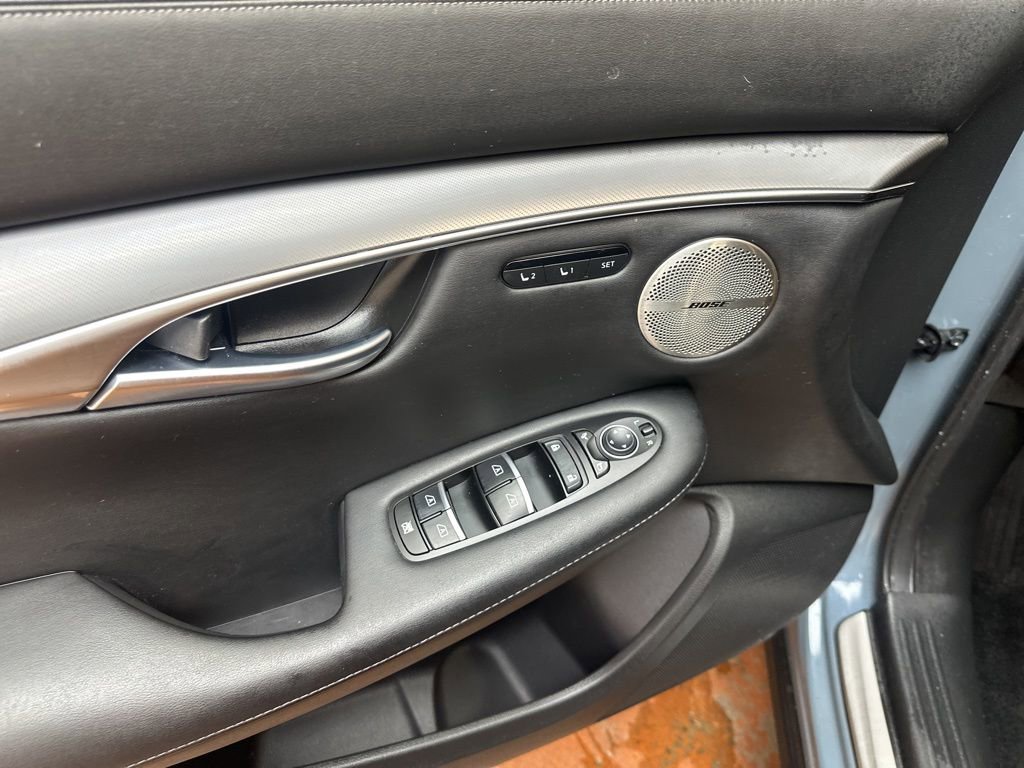 Used 2025 INFINITI QX50 Luxe image 23