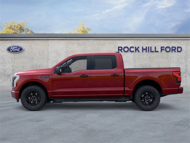 New 2025 Ford F150 Lightning XLT image 4