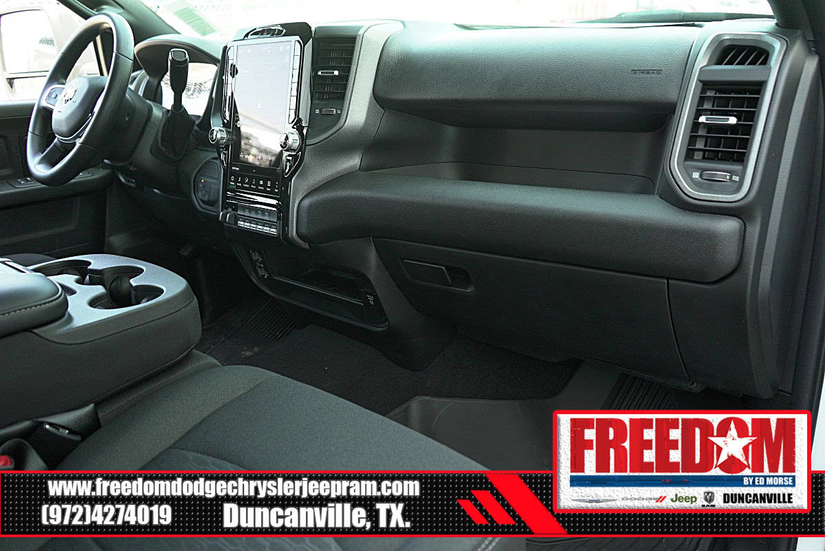 New 2025 RAM 2500 Tradesman AWD/4WD image 13