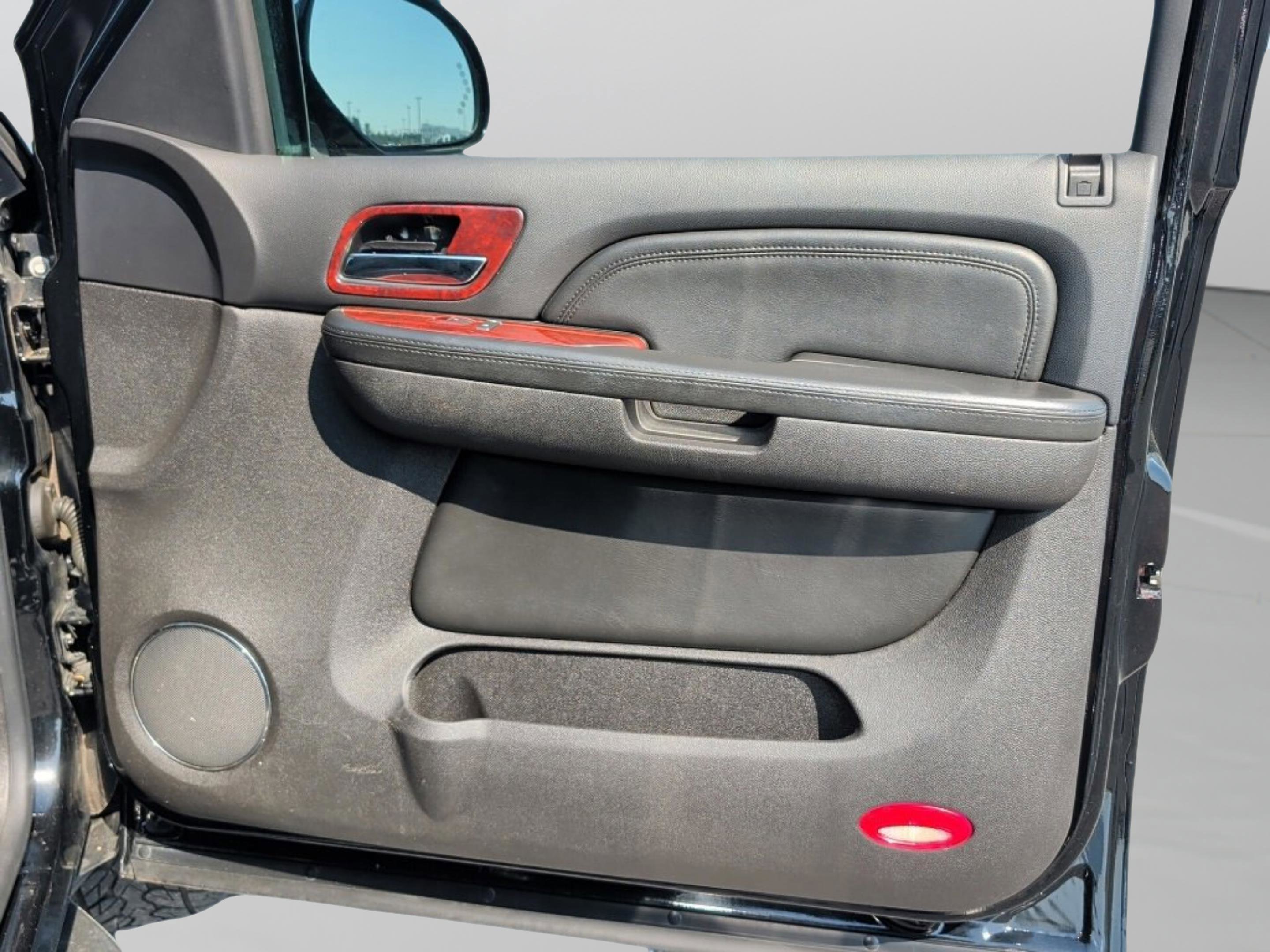 Used 2008 Cadillac Escalade EXT Base image 48