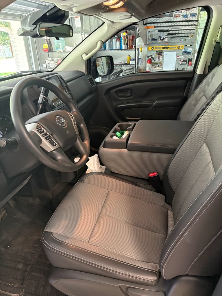 Used 2021 Nissan Titan S w/ HD Front GAWR Package AWD/4WD image 8