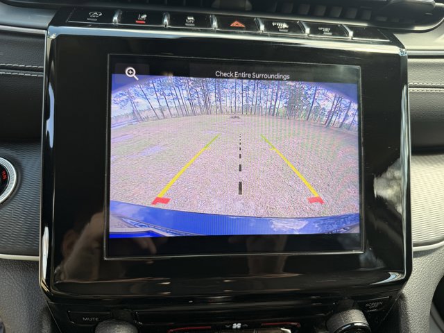 Used 2023 Jeep Grand Cherokee L Laredo image 21