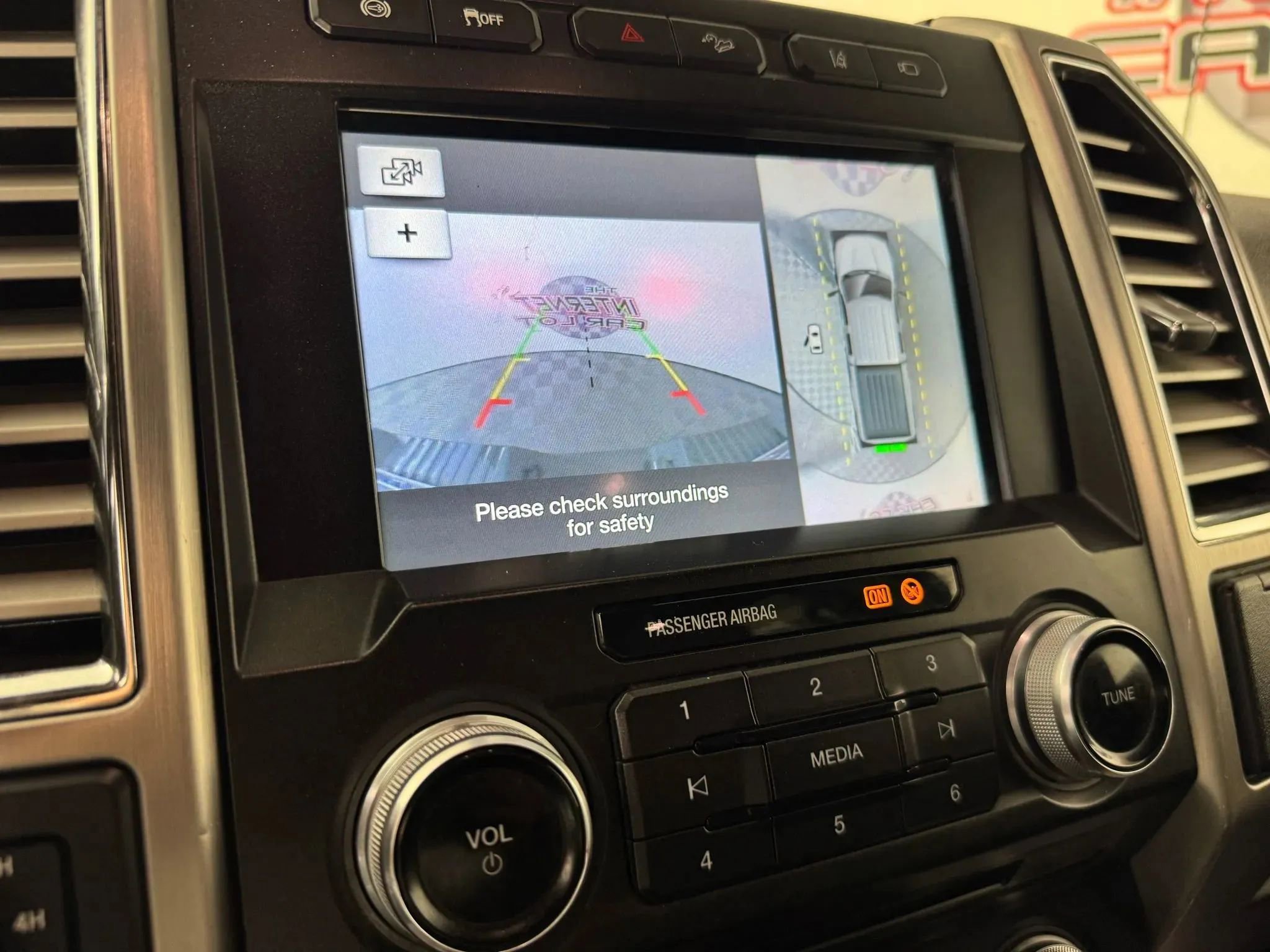 Used 2017 Ford F250 Platinum w/ Platinum Ultimate Package image 18