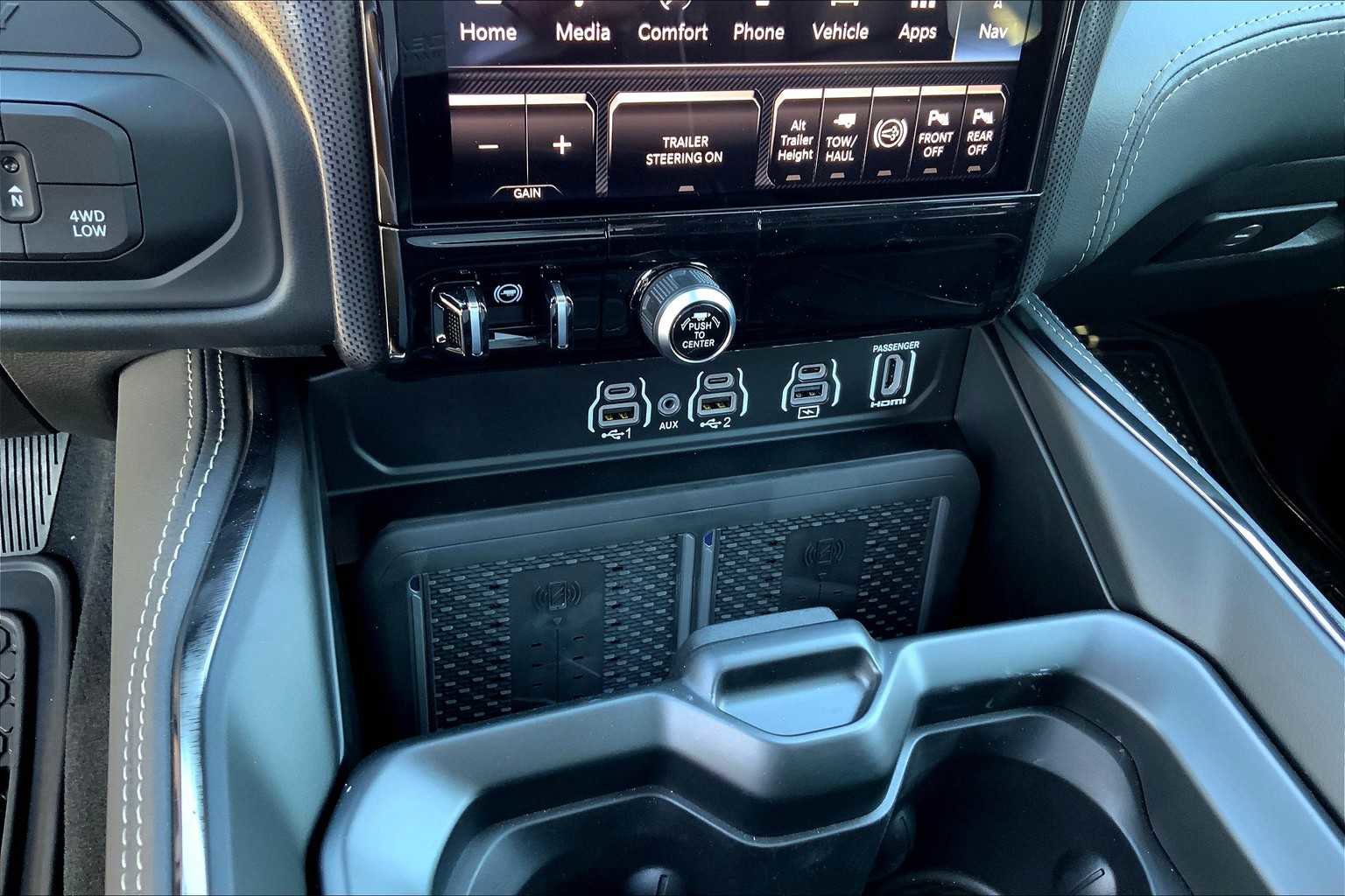 New 2026 RAM 3500 Limited image 15