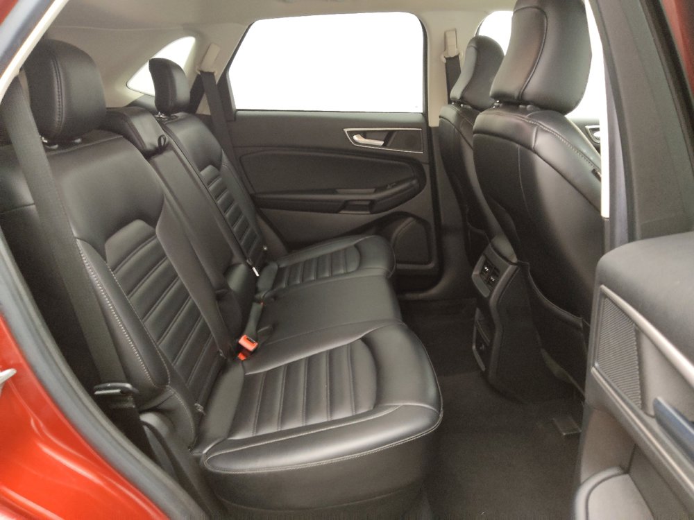 Used 2023 Ford Edge SEL image 19