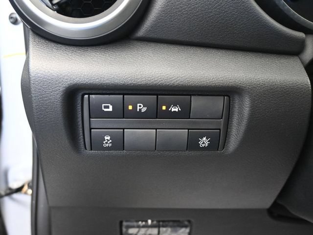 Used 2025 Nissan Versa S w/ Trunk Package FWD image 17