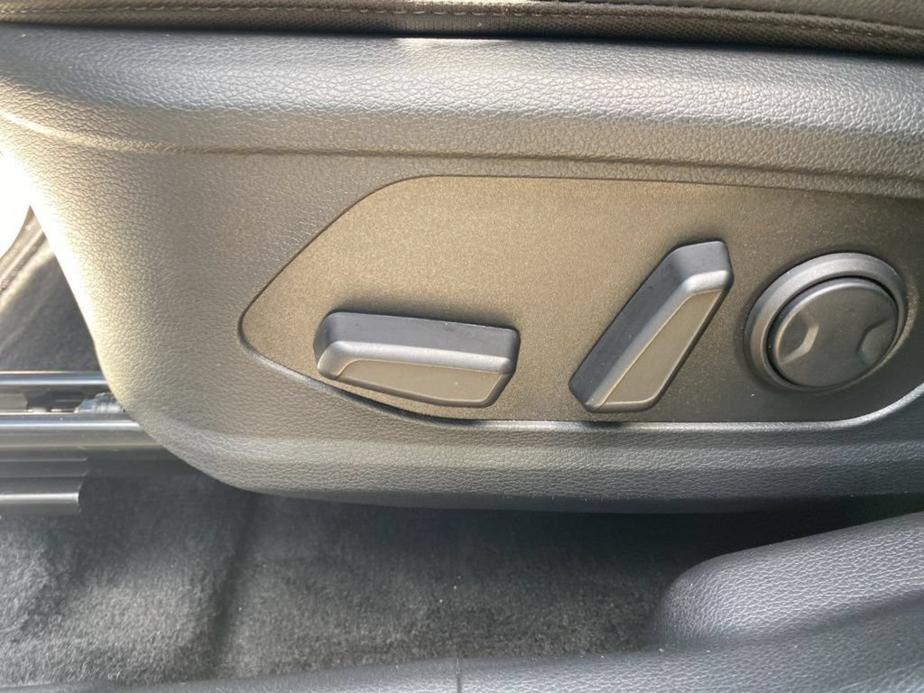 Certified 2024 Kia Sportage EX w/ EX Premium Package AWD/4WD image 25