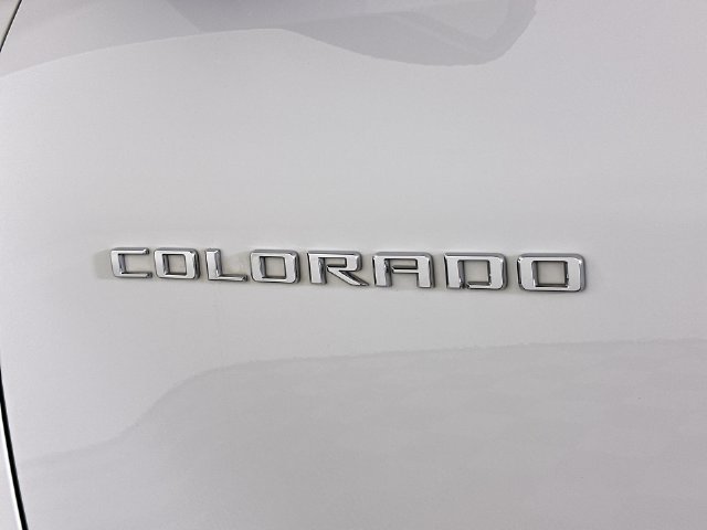 Used 2024 Chevrolet Colorado LT w/ LT Convenience Package III AWD/4WD image 33
