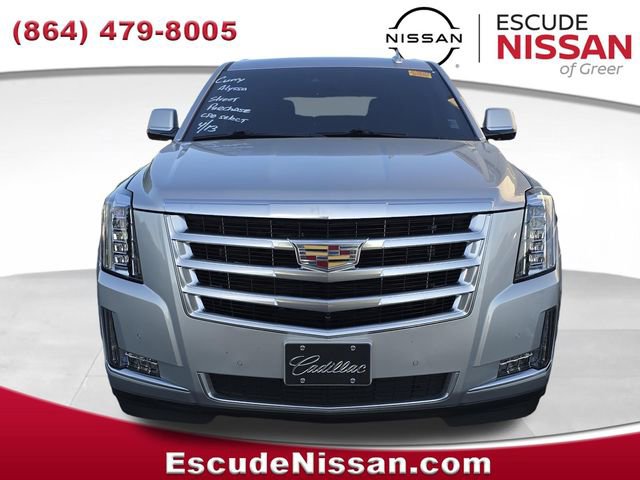 Used 2020 Cadillac Escalade Luxury image 2