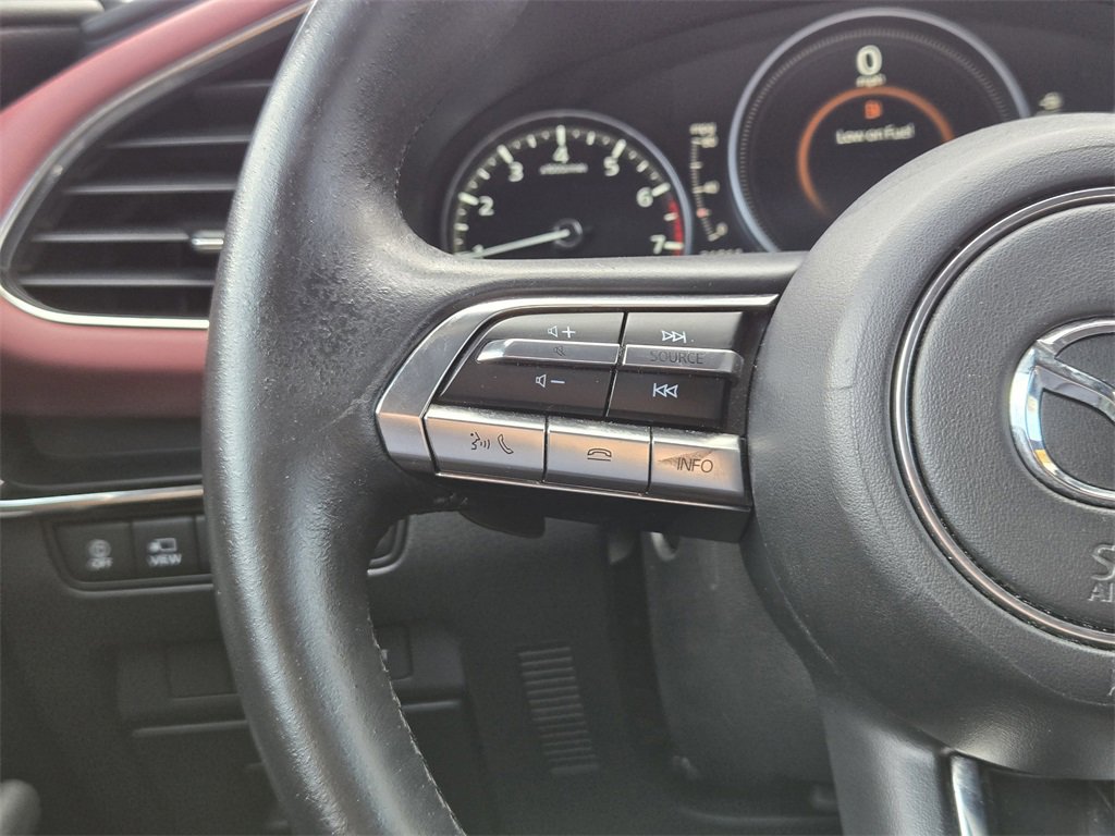 Used 2021 MAZDA MAZDA3 Hatchback w/Premium Plus Pkg image 28