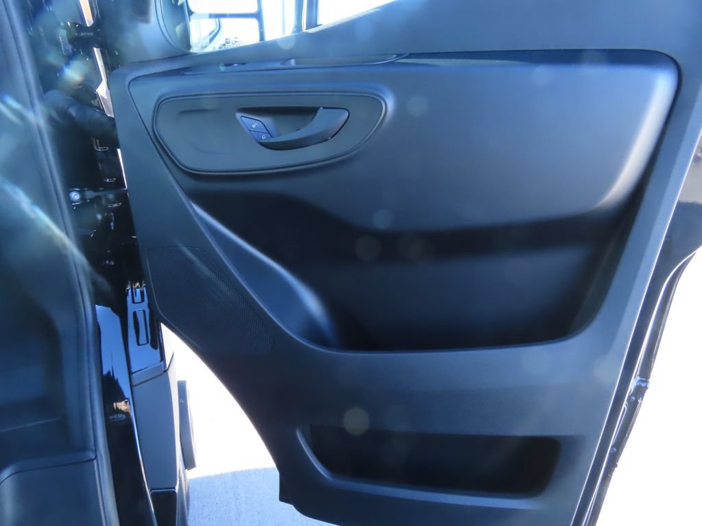 Used 2025 Mercedes-Benz Sprinter 3500 image 25