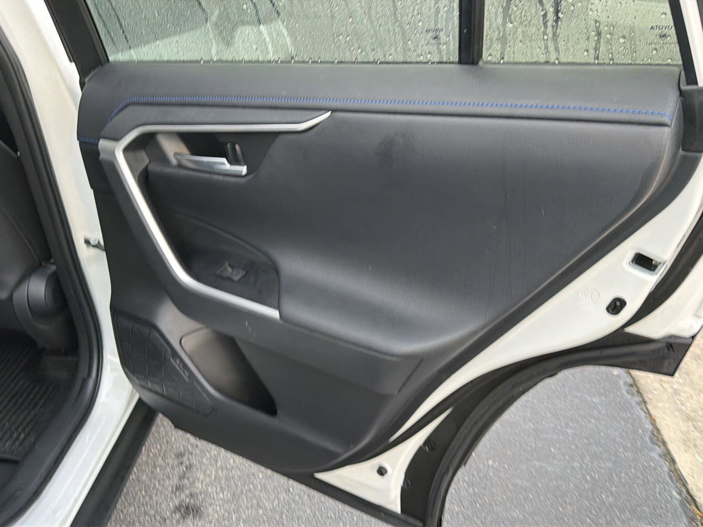 Certified 2024 Toyota RAV4 XSE AWD/4WD image 15