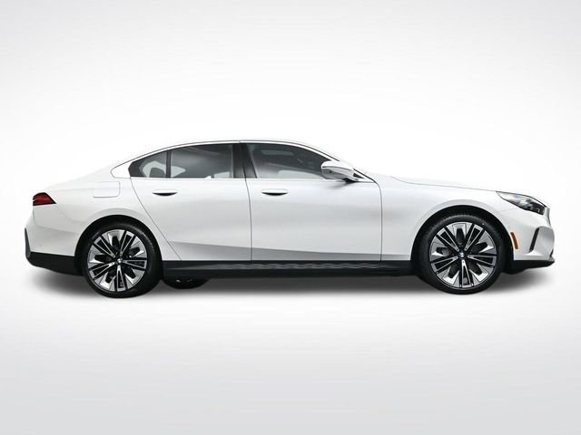 New 2026 BMW i5 eDrive40 RWD image 33