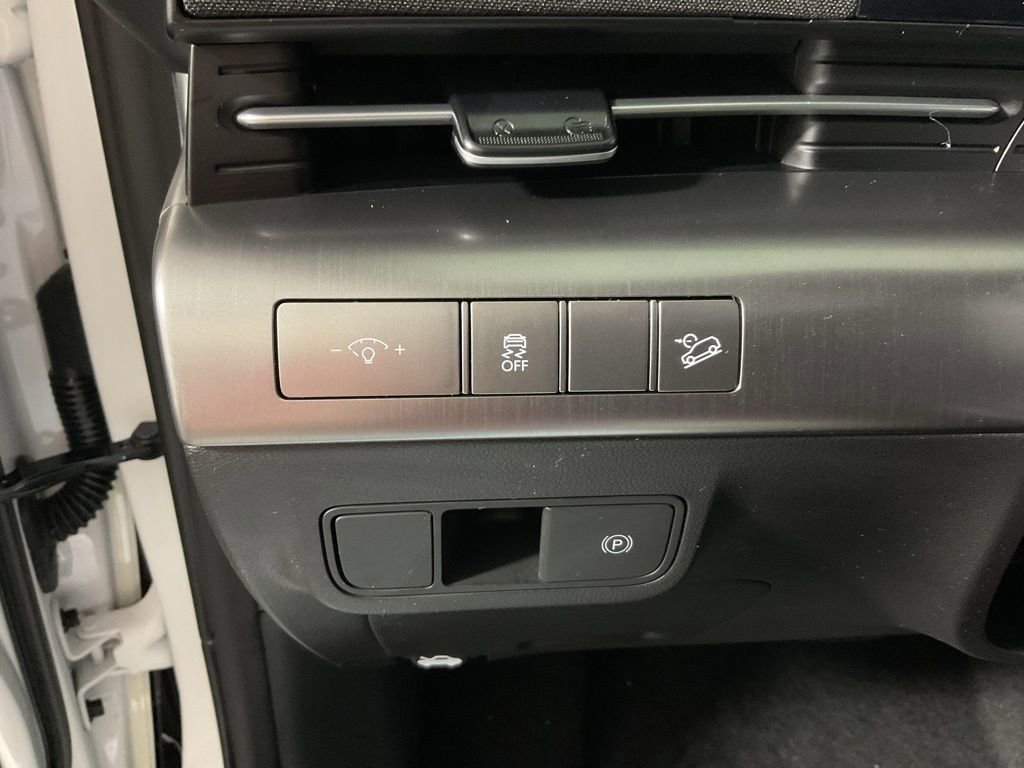 New 2026 Hyundai Kona SEL Premium image 26