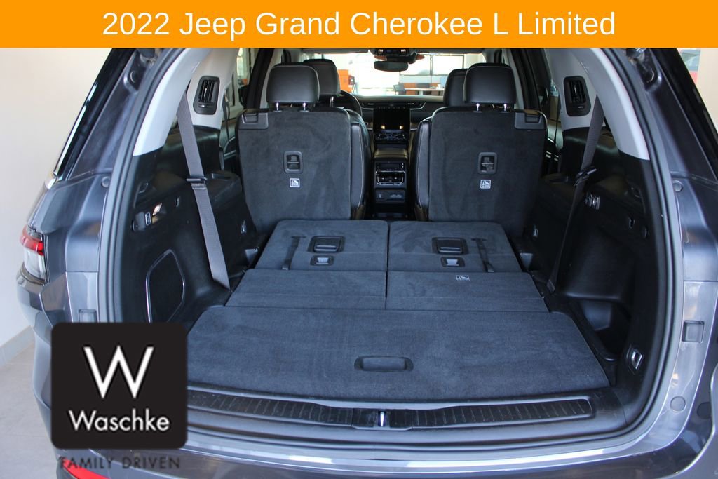 Used 2022 Jeep Grand Cherokee L Limited w/ Trailer Tow Group (B) image 23