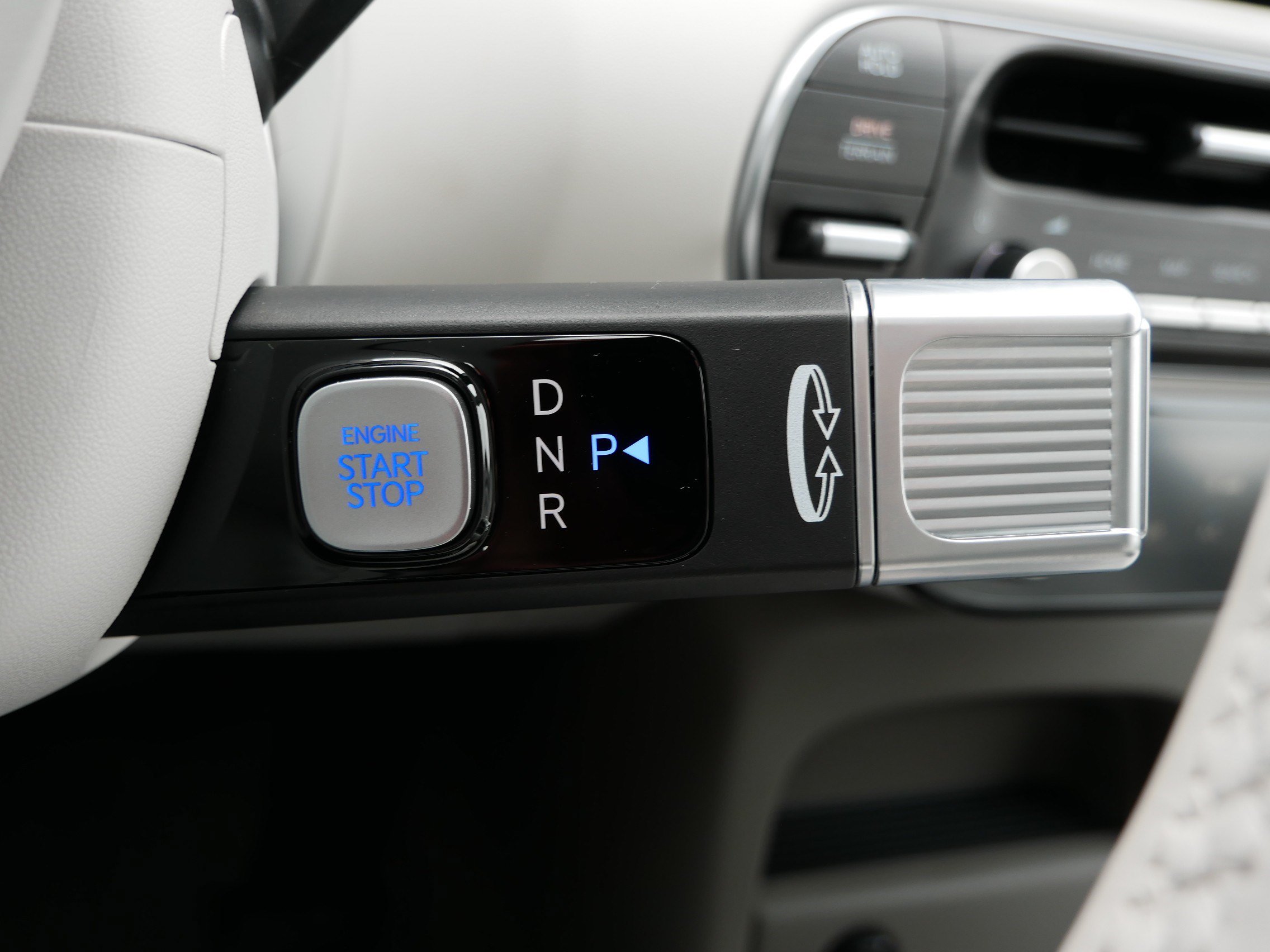 Certified 2026 Hyundai Palisade SEL AWD/4WD image 32