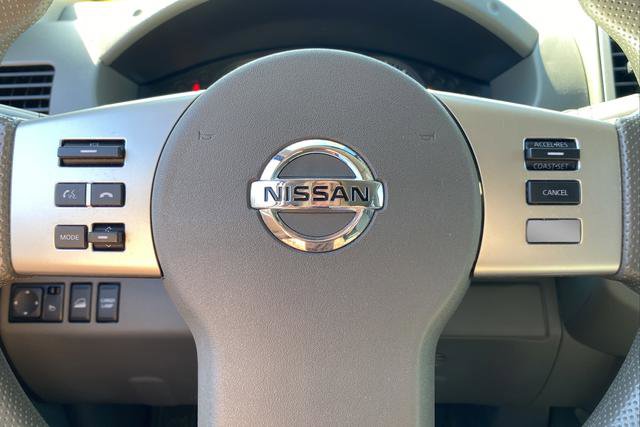 Used 2020 Nissan Frontier SV image 15